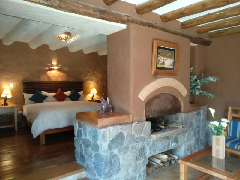 Sacred Dreams Lodge Urubamba Luaran gambar
